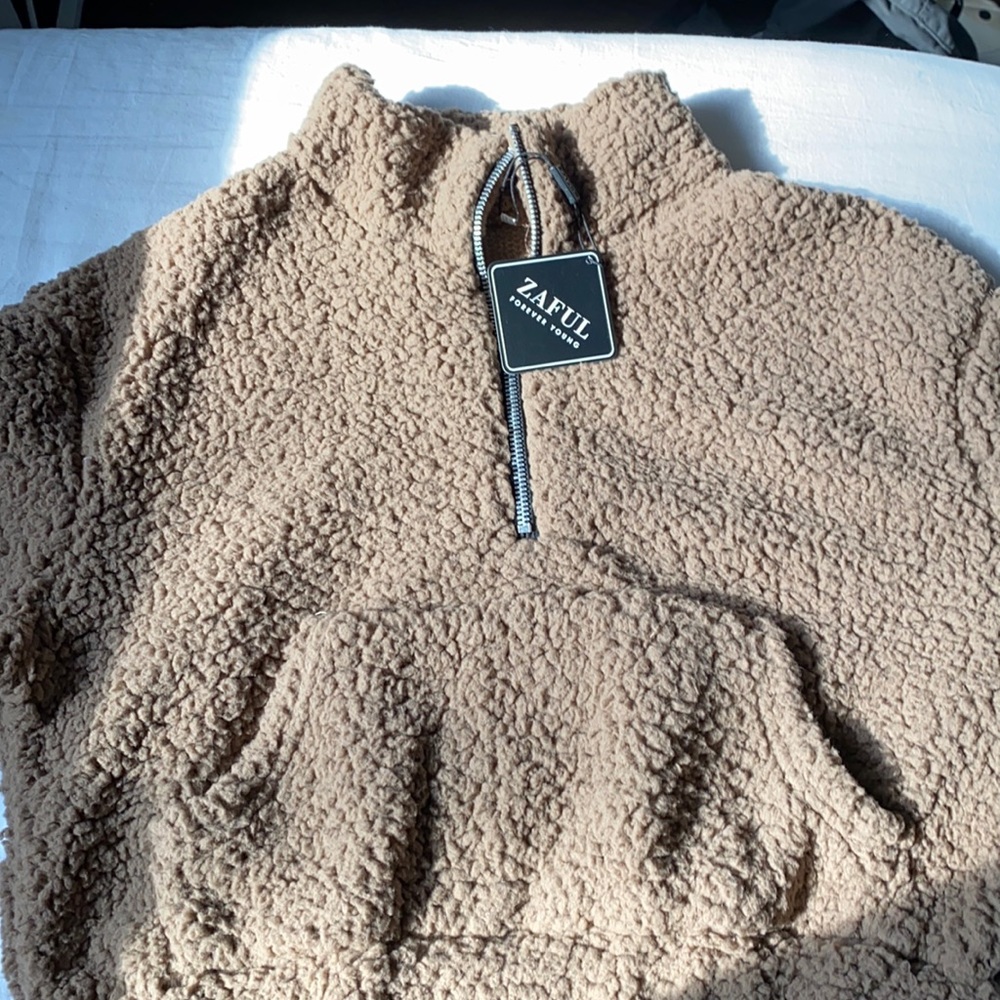 Sherpa cropped sweater